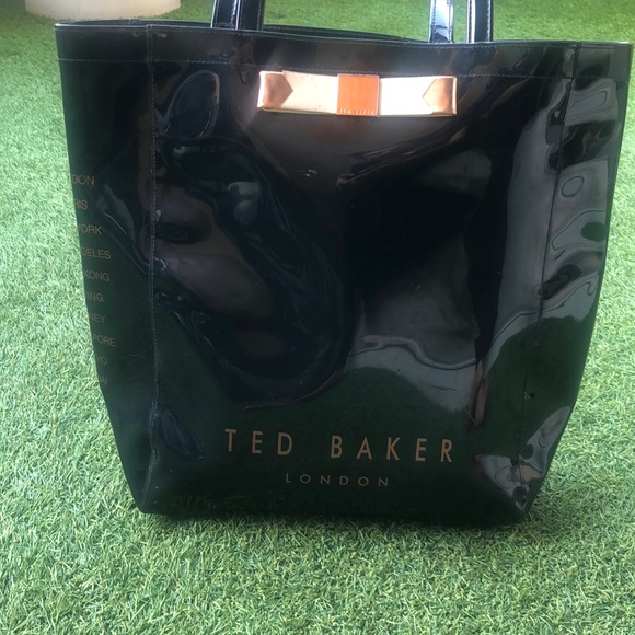 Ted Baker Handbags - Ted baker London bag